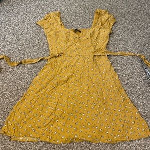 Abercrombie & Fitch floral dress